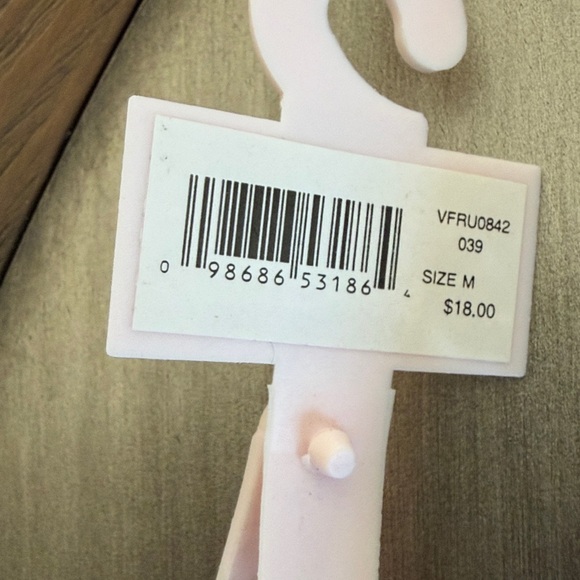 Villager by Liz Claiborne Women’s Belt Black 3/4” wide size M NWT - Picture 3 of 5